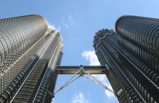 Kuala Lumpur City Tour with Petronas Twin Tower Admission Ticket