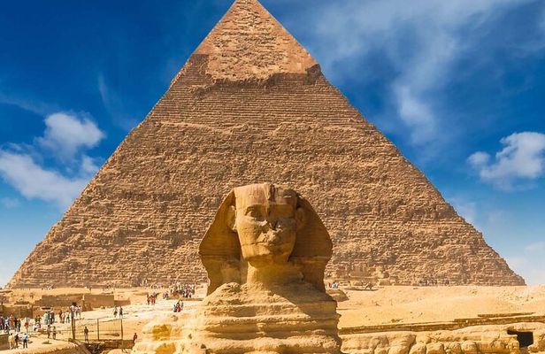 Cairo day tour Pyramids & Sphinx &Museum& old Cairo 
