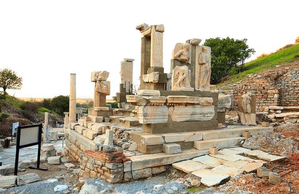 All-Inclusive Private Ephesus, Terrace Houses, Selcuk Museum Tour