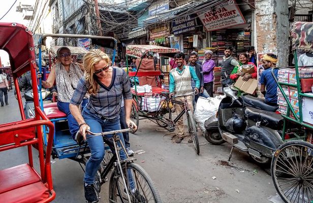 Private Old and New Delhi Tour - All Inclusive