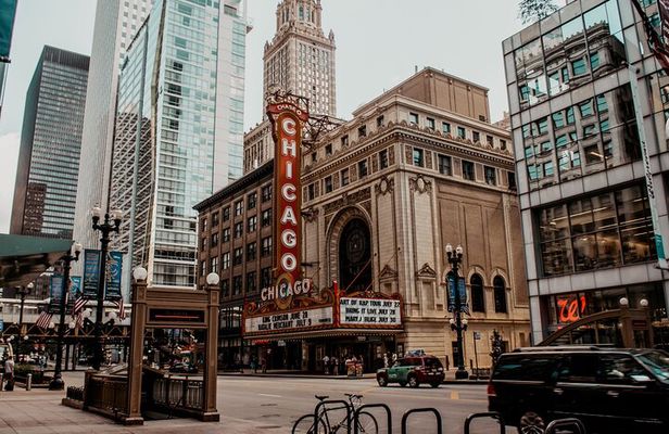 Chicago Mobs and Haunts Walking Tour