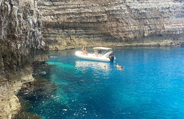 Private Half Day Boat Sazani Island & Haxhi Aliu Cave