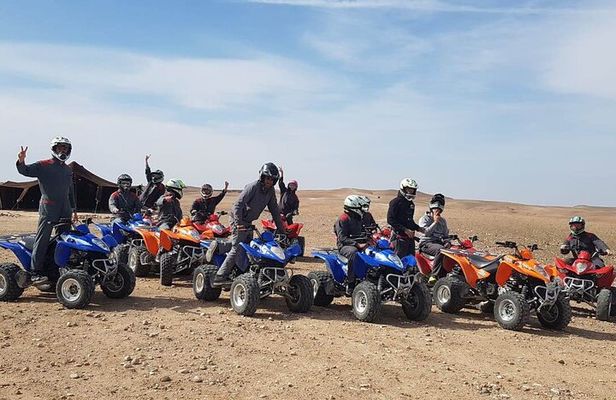 Agafay desert: Quad + Camel + Dinner show