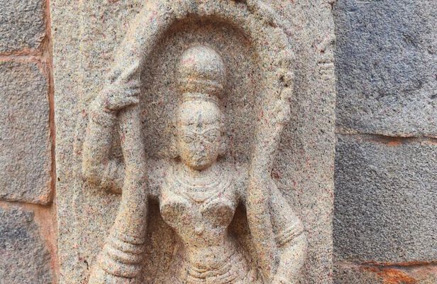 Mahabalipuram, Kanchipuram Day Tour with Guide, Lunch, Entrances