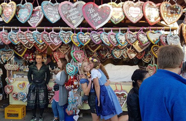 Oktoberfest Tour with German brew master, reserved seats