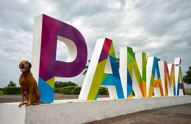 Panama city and canal tour's unforgettable.