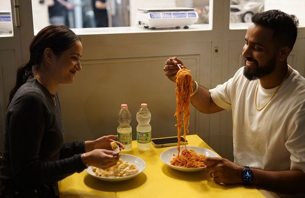 Italian Food Tour on Vespa with Photographer