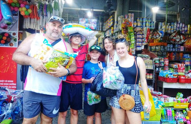 Helping Hand Food Tour with Visiting Hoi An Orphanage