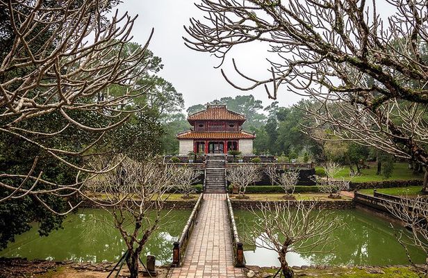 Private Full Day Excursion Tour to Hue from Danang