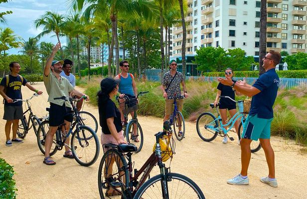 Miami Beach Art Deco & Hidden Gems Bike Tour