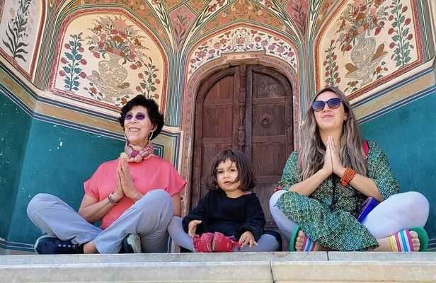 8 Day Golden Triangle Private Tour with Ranthambore National Park
