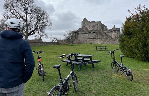 'A wee pedal's' E-bike tour of Arthur's Seat and beyond