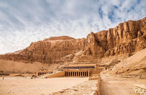 Luxor Tour from Hurghada Full Day Hight Quality King VIP