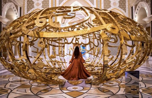 Abu Dhabi Tour from Dubai, Sheikh Zayed Mosqe & City Sightseeing