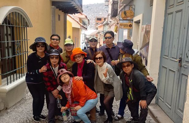 La Paz City Tours + Tiwanacu ( Arqueological Place)
