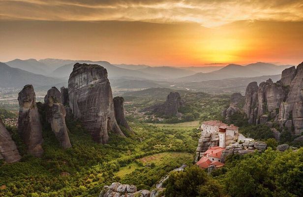 Day Trip to Meteora from Athens