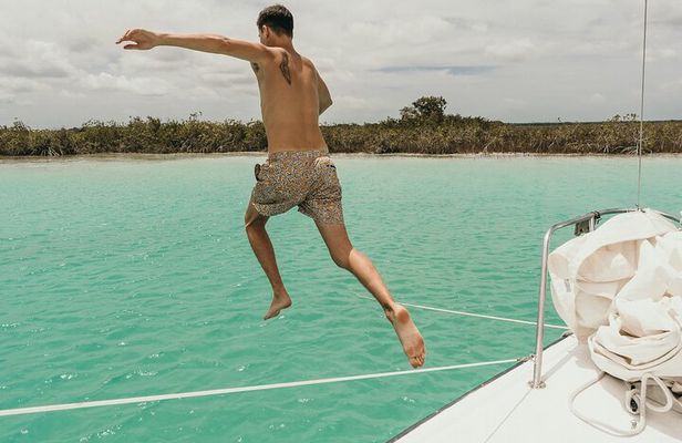 Lagoon of 7 colors from Costa Maya - Boat Tour and transportation