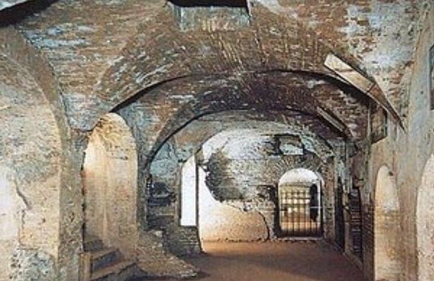 Catacombs in Rome with private transfer
