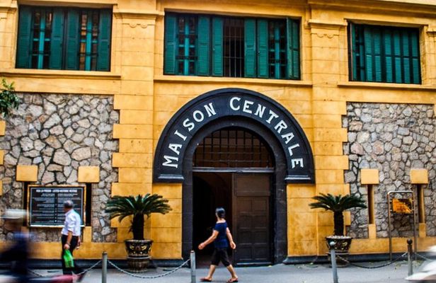 One Day Discover Hanoi City Tour