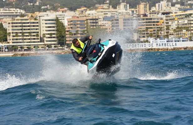 JET SKI TOUR Experience 1 Hour.