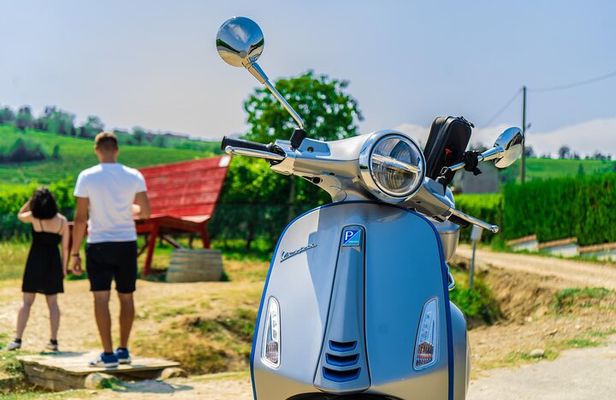Langhe Vespa Electric Tour