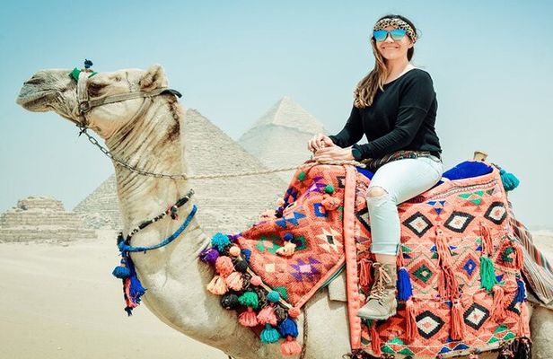 Private Coach Tour: Cairo Day Trip from Sharm El Sheikh