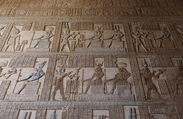 Dendera & Luxor Museum: 7-Hour Private Tour of Ancient Treasures