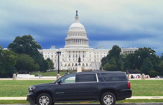 Ultimate Private City Tour of Washington DC - Up to 5 Guests