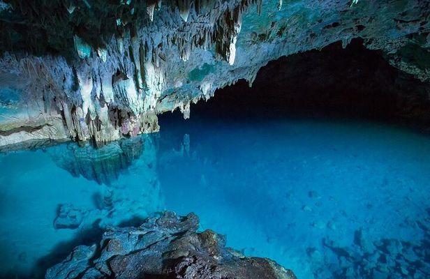Private Day Tour Rangko Cave -Batu Cermin Cave
