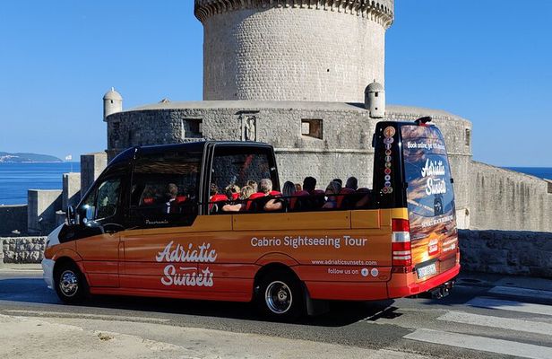 Dubrovnik: Convertible Minibus Panorama Tour with Audio Guide