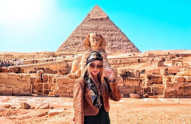 Full-Day Private Cairo Day Tour by Flight from Hurghada