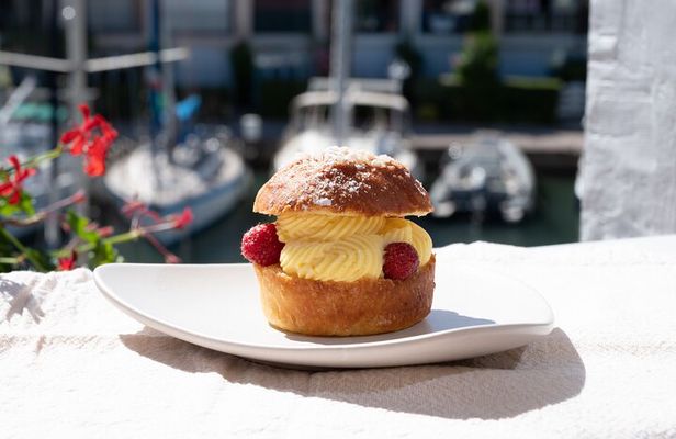 Toulon Food Tour – A Full French Meal Experience by Do Eat Better