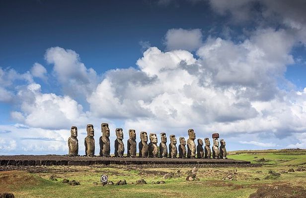 Private 2 Days Essential Tour of Easter Island