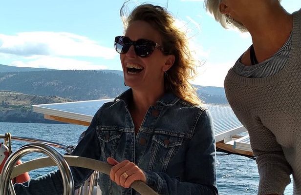 Okanagan Lake Sailing Tour from Penticton & Naramata BC