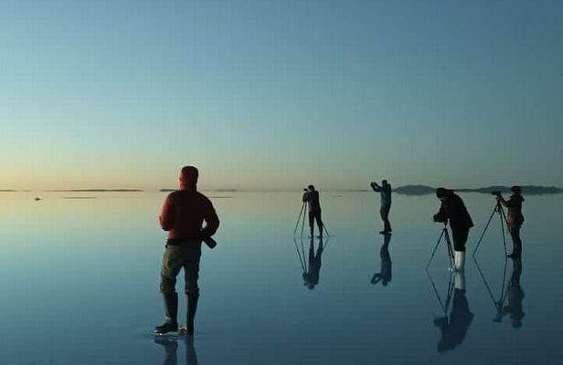 Half Day Trip to Uyuni Salt Flats Sunset Included