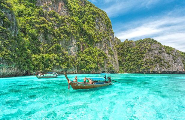 Private Phi Phi Islands & Bamboo Full Day Tour with snorkeling
