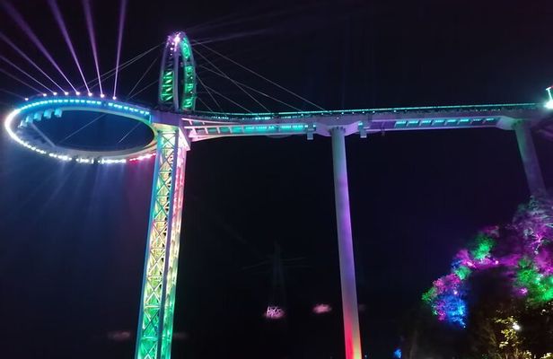 5-Hour Guangzhou Private Day Trip to Huangteng Gorge Glass Bridge
