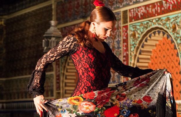Madrid Old Town Tour & Flamenco Show with Optional Dinner