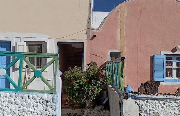 Santorini’s Villages, Wine Roads and Hidden Gems -The Grand Hike