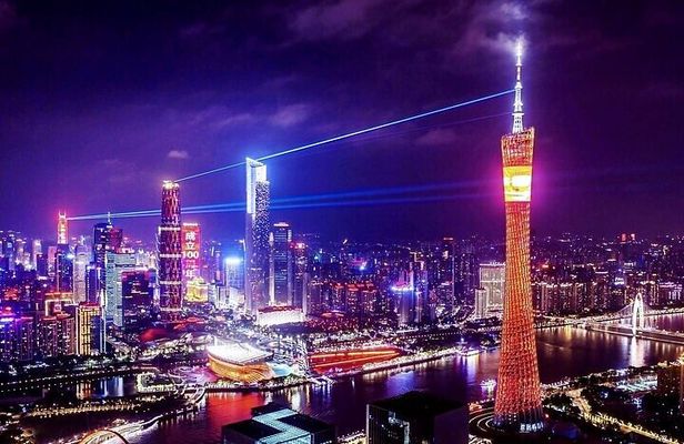 Guangzhou Private Night Tour Canton Tower and Pearl River Cruise