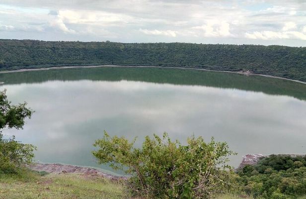 Lonar Lake Expedition: Exploring a Unique Meteorite Crater Lake
