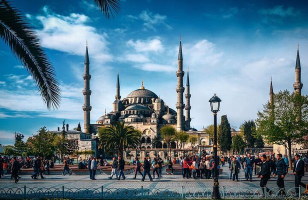 Best of Istanbul: Hagia Sophia,Blue Mosque,Topkapi Palace &Bazaar