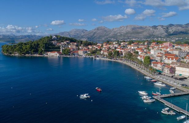 2 hrs Guided Tour to CAVTAT a Small Place for Great Art