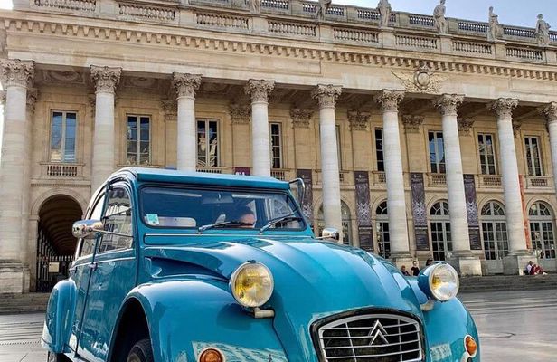 Private tour of Bordeaux Unesco in Citroën 2cv