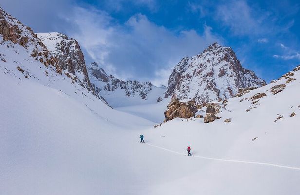 5 Days Shymbulak Backcountry Skiing and Snowboarding