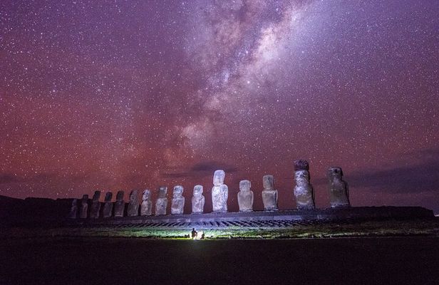 Rapa Nui Astrophotography and Stargazing Night Tour Combination