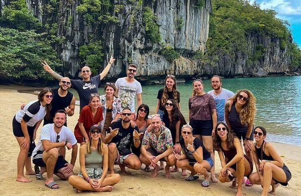 Underground River Group Tour w/ Lunch & Return to Puerto Princesa