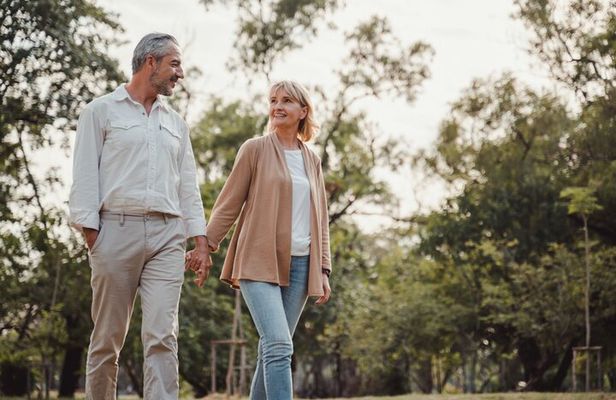 Unique Sites of Asheville Walking Tour for Couples