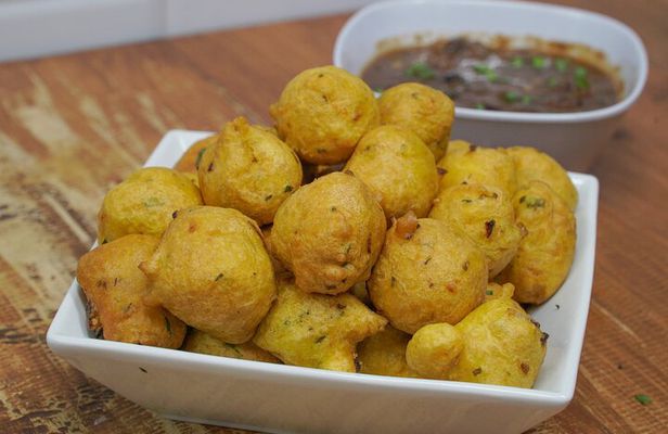 Night Street Food Tasting Tour in Trinidad