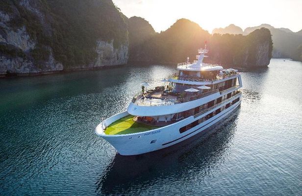 Halong Bay & Lan Ha Bay 2D1N Cruise on Stellar of The Sea